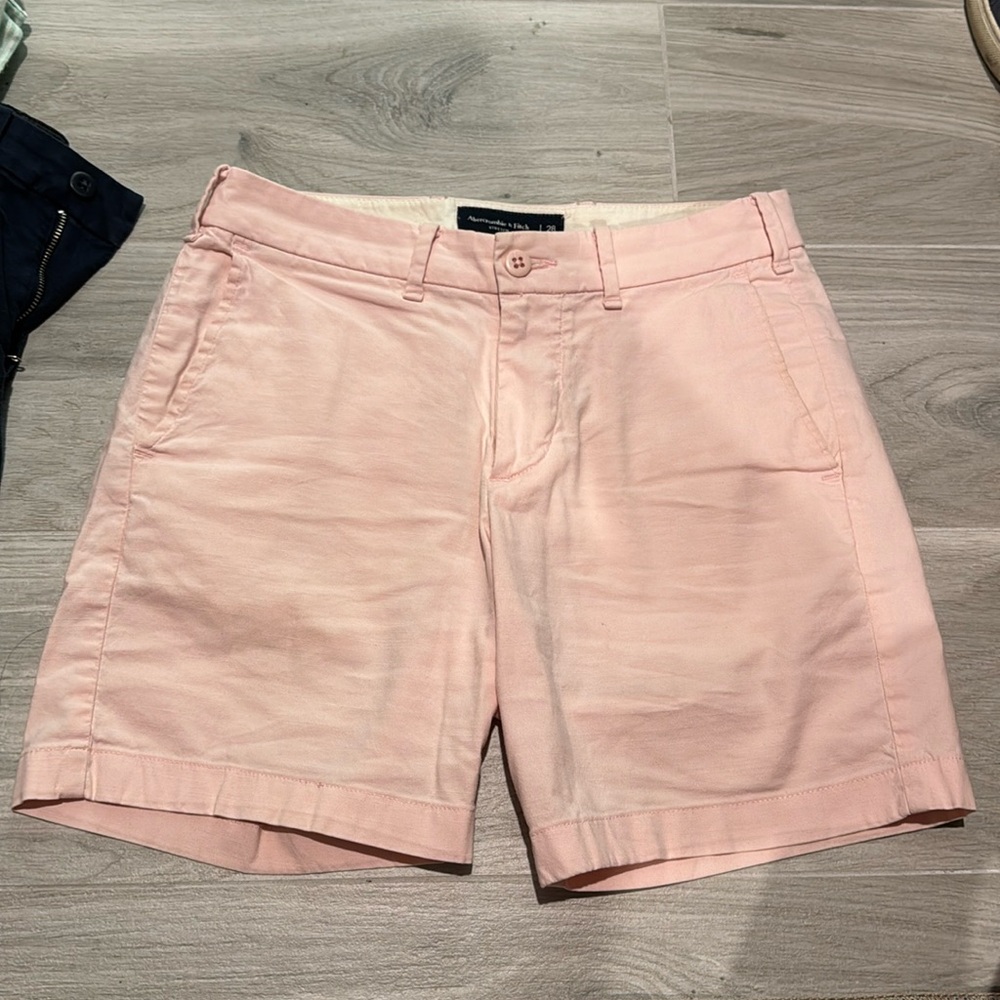 A&F light pink shorts